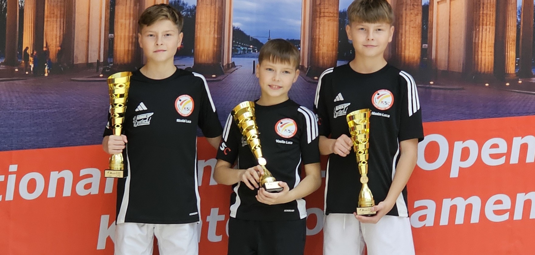 Fünf Medaillen beim Banzai Cup in Berlin. Dazu noch zwei mal Platz fünf. Fünf Medaillen beim Banzai Cup in Berlin. Dazu noch zwei mal Platz fünf.